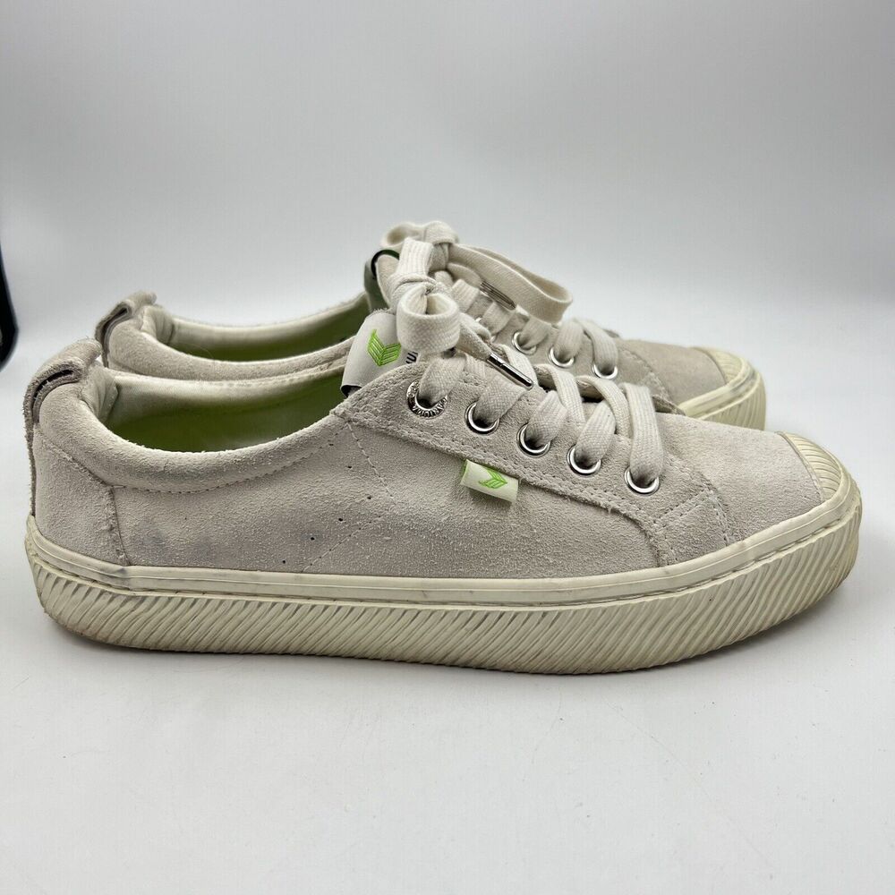 Cariuma Rio White/Gray Suede Women’s Sz 6.5 Low Top Skate Shoes 100102W06W